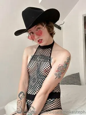 Dieselsmokesteph OnlyFans Leaked Free Thumbnail Picture - #7aathRw1K7