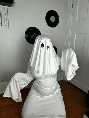 Digitalsluut OnlyFans Leaked Free Thumbnail Picture - #N1RL2JSqLG