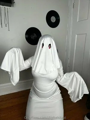 Digitalsluut OnlyFans Leaked Free Thumbnail Picture - #cAZZ5UAMyJ