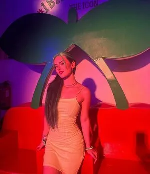 Dilaraa OnlyFans Leaked Free Thumbnail Picture - #1VGJRjjlKV