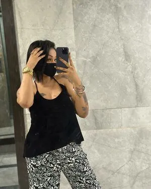 Dilnoor Sarna OnlyFans Leaked Free Thumbnail Picture - #S3t6y1KwYB