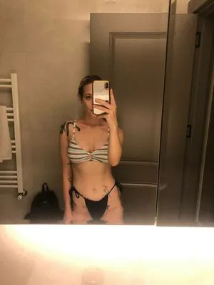 Dina Lewd OnlyFans Leaked Free Thumbnail Picture - #O1Zt6lwAhg