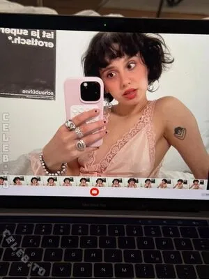 Dina Ratner OnlyFans Leaked Free Thumbnail Picture - #2HmXI3x8kz