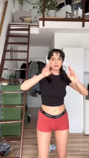 Dina Ratner OnlyFans Leaked Free Thumbnail Picture - #ByC7NAgAYg