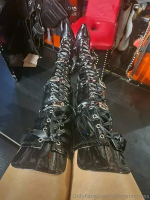dinahmistress OnlyFans Leaked Free Thumbnail Picture - #DSYpSZFb6G