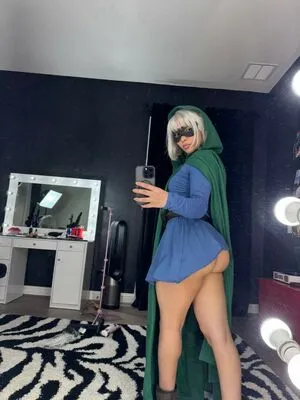 Dineromia OnlyFans Leaked Free Thumbnail Picture - #h66yrNPyff