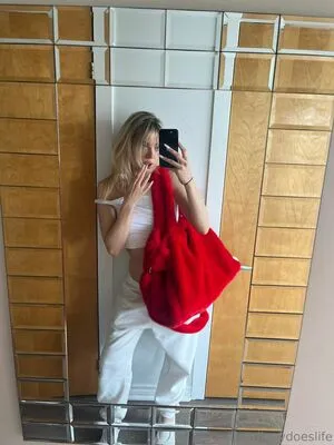Dineydoeslife OnlyFans Leaked Free Thumbnail Picture - #NUDNSzndEn