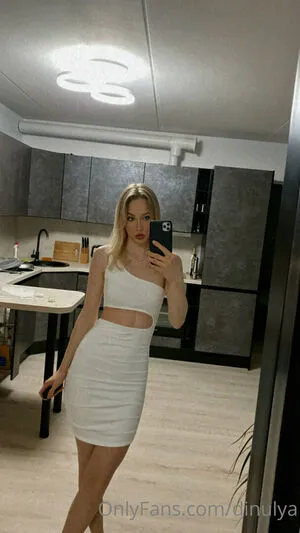 Dinulya OnlyFans Leaked Free Thumbnail Picture - #NxyslNOxGc