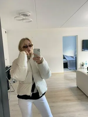 Dinulya OnlyFans Leaked Free Thumbnail Picture - #RAjh7hs5aG