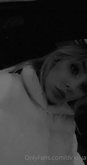 Dinulya OnlyFans Leaked Free Thumbnail Picture - #RexkLMMdET