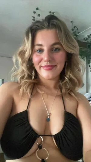 Dionne K OnlyFans Leaked Free Thumbnail Picture - #IIhI9q9ASJ