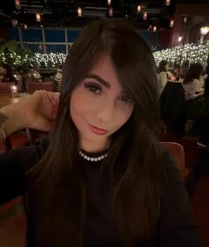 Diretora Muniz OnlyFans Leaked Free Thumbnail Picture - #70UrmDxTO4