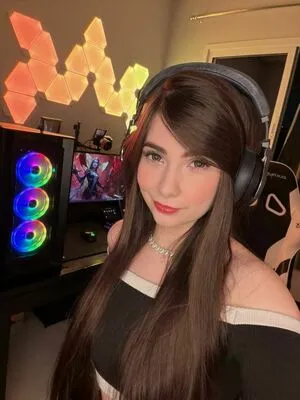 Diretora Muniz OnlyFans Leaked Free Thumbnail Picture - #gkiV5UDZTS