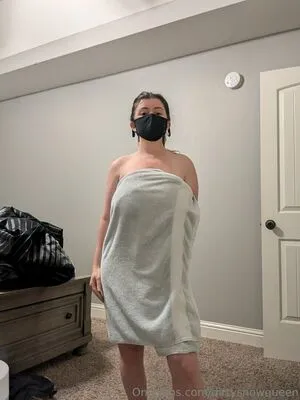 Dirtysnowqueen OnlyFans Leaked Free Thumbnail Picture - #Uum8eEkwAT