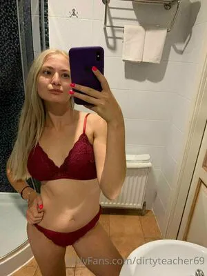 Dirtyteacher69 OnlyFans Leaked Free Thumbnail Picture - #24hNG9ptLK