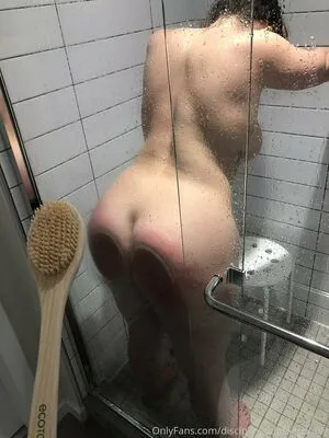 Disciplineddomestically OnlyFans Leaked Free Thumbnail Picture - #p4qa9ZAriz