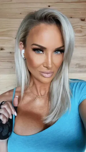 Disco Mammi OnlyFans Leaked Free Thumbnail Picture - #0ilzZKVV6z