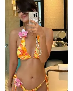 Disha Patani OnlyFans Leaked Free Thumbnail Picture - #s5rqHQAFae