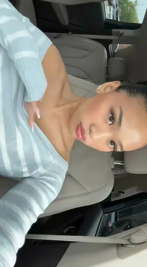 Disneyyrose OnlyFans Leaked Free Thumbnail Picture - #ZZLuXZdH3l
