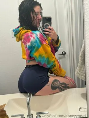 Disneyyrose13 OnlyFans Leaked Free Thumbnail Picture - #S8NLxptv3Z