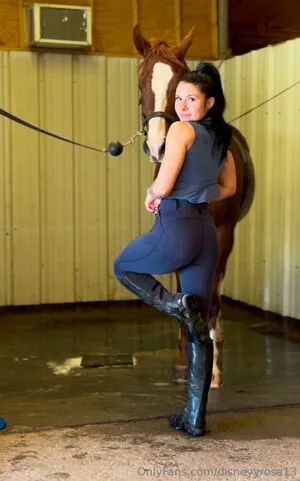 Disneyyrose13 OnlyFans Leaked Free Thumbnail Picture - #cw3RpSjYMU