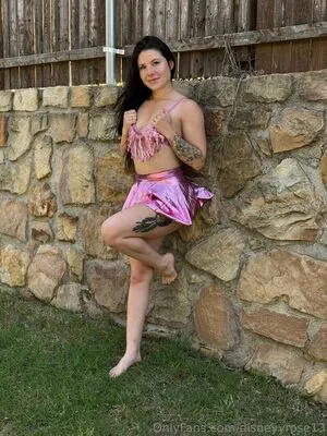 Disneyyrose13 OnlyFans Leaked Free Thumbnail Picture - #rmYeI77GOf