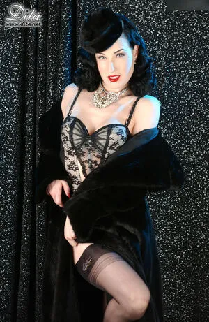 Dita Von Teese OnlyFans Leaked Free Thumbnail Picture - #BYSCwHStxg