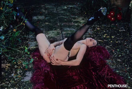 Dita Von Teese OnlyFans Leaked Free Thumbnail Picture - #HPmifeuoDu