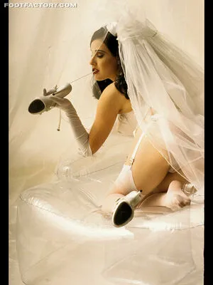 Dita Von Teese OnlyFans Leaked Free Thumbnail Picture - #LL5TyphSjo