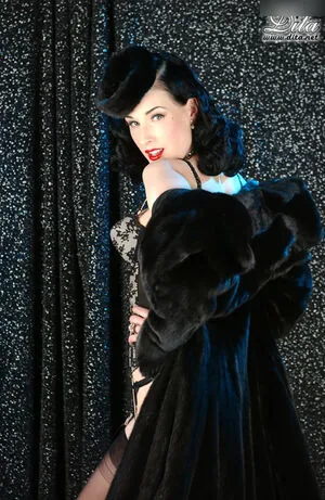 Dita Von Teese OnlyFans Leaked Free Thumbnail Picture - #Zql3ABYAkZ