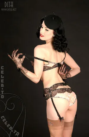 Dita Von Teese OnlyFans Leaked Free Thumbnail Picture - #e2y9UJCTcd