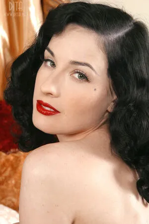 Dita Von Teese OnlyFans Leaked Free Thumbnail Picture - #f74Vx9MDHS