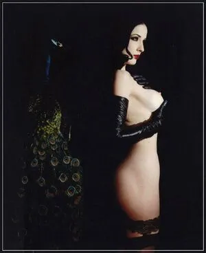 Dita Von Teese OnlyFans Leaked Free Thumbnail Picture - #owgYNERn8Y