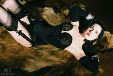 Dita Von Teese OnlyFans Leaked Free Thumbnail Picture - #s0fYSwyKY4