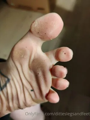 Ditteslegsandfeet OnlyFans Leaked Free Thumbnail Picture - #PsGUEkk3nr