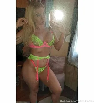 Ditti Kovacs OnlyFans Leaked Free Thumbnail Picture - #bkt4VpC1UF