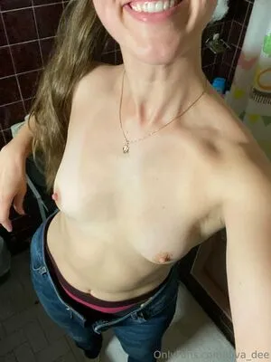 Diva Dee OnlyFans Leaked Free Thumbnail Picture - #Ej1OObgzLx