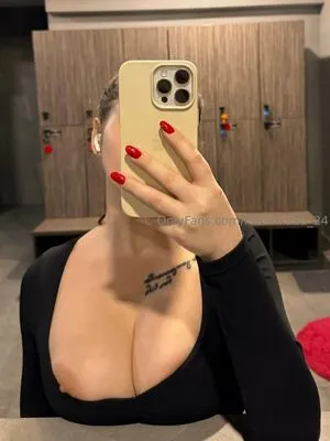 Diva Marina S OnlyFans Leaked Free Thumbnail Picture - #f2rknu3gor