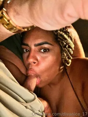 Divanice OnlyFans Leaked Free Thumbnail Picture - #8xLfs9pST2