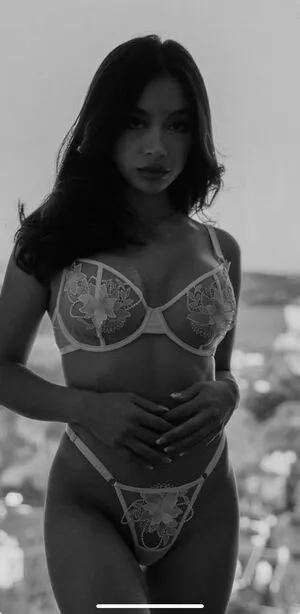 Divina Armuela OnlyFans Leaked Free Thumbnail Picture - #IXC1lmxHSE