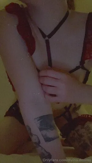 Divina Desires OnlyFans Leaked Free Thumbnail Picture - #NM27sy4Lmv