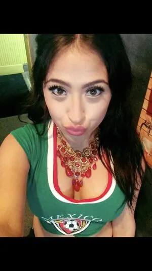 Divine Luv OnlyFans Leaked Free Thumbnail Picture - #3cliotJqr4