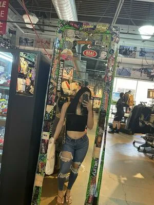 Divine Luv OnlyFans Leaked Free Thumbnail Picture - #p8DfzDbKqU