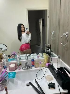 Divine Luv OnlyFans Leaked Free Thumbnail Picture - #tbKqaBq6l0