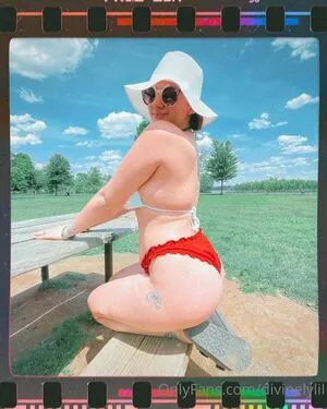 Divinelylillith OnlyFans Leaked Free Thumbnail Picture - #GC4pNlwOGh
