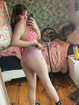 Divinelylillith OnlyFans Leaked Free Thumbnail Picture - #UCeu21f1IJ