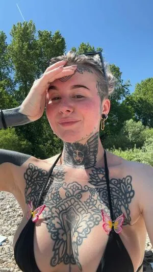 Divinement Bon OnlyFans Leaked Free Thumbnail Picture - #ZpETWedzWg