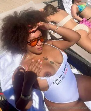 Divinenftease OnlyFans Leaked Free Thumbnail Picture - #JeNsgL4k5D