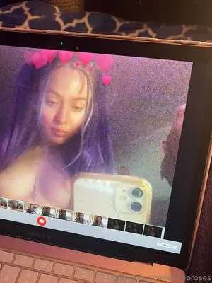 Divineroses OnlyFans Leaked Free Thumbnail Picture - #aEpxOb4YIL