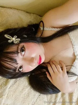 Divinevir OnlyFans Leaked Free Thumbnail Picture - #k0zc3DL7wU